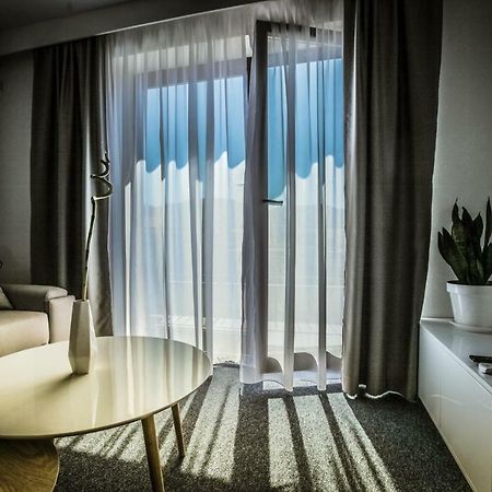 Luxury Apartments Tasa Требине Екстериор снимка