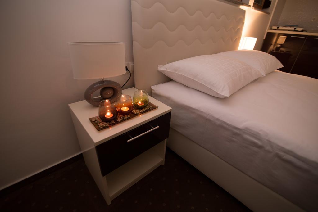 Luxury Apartments Tasa Требине Екстериор снимка