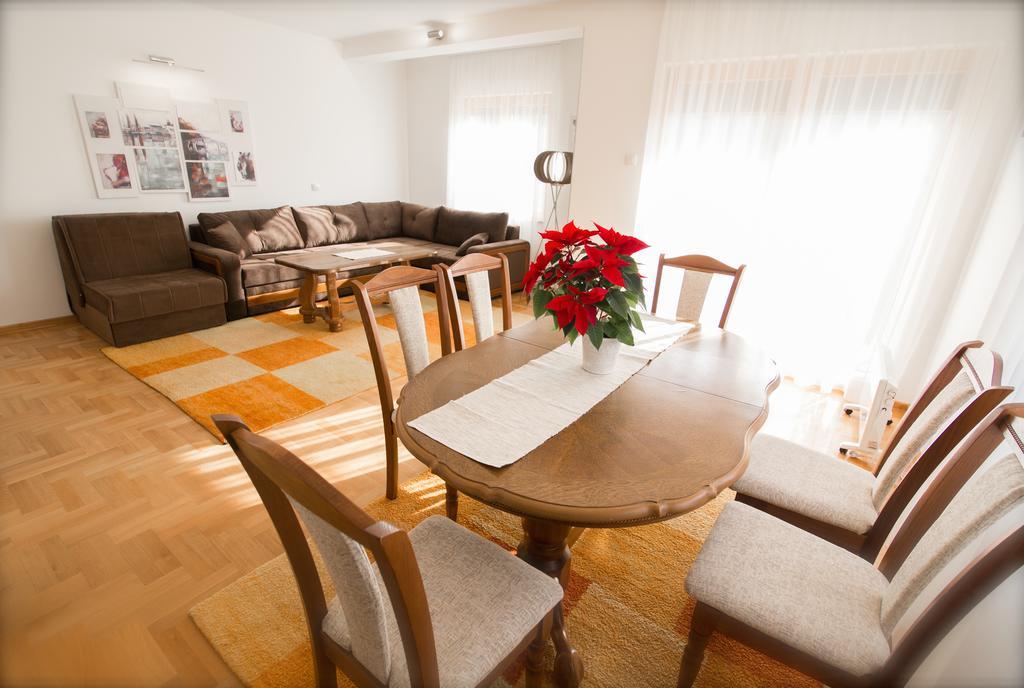 Luxury Apartments Tasa Требине Екстериор снимка