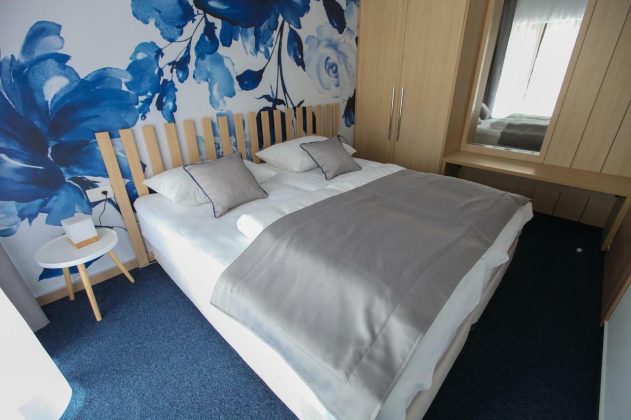 Luxury Apartments Tasa Требине Екстериор снимка