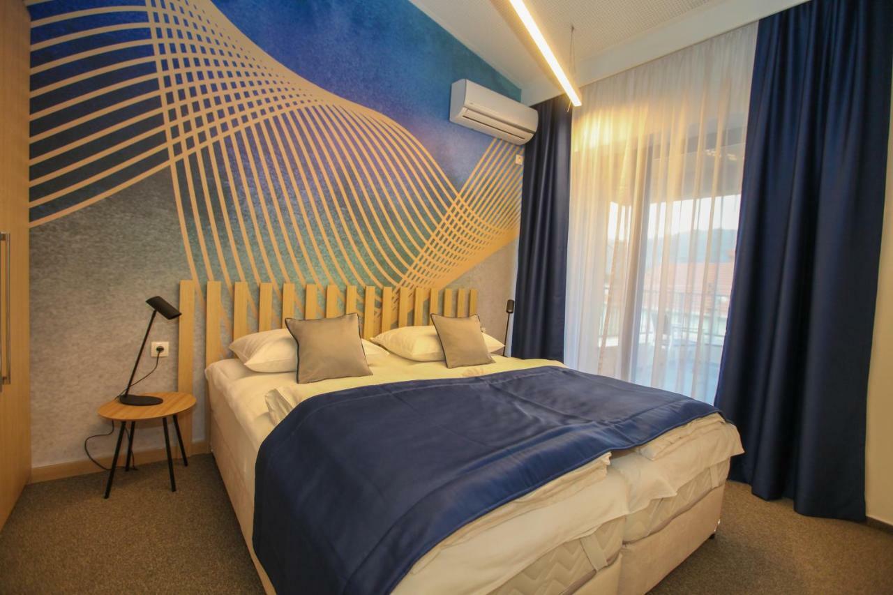 Luxury Apartments Tasa Требине Екстериор снимка